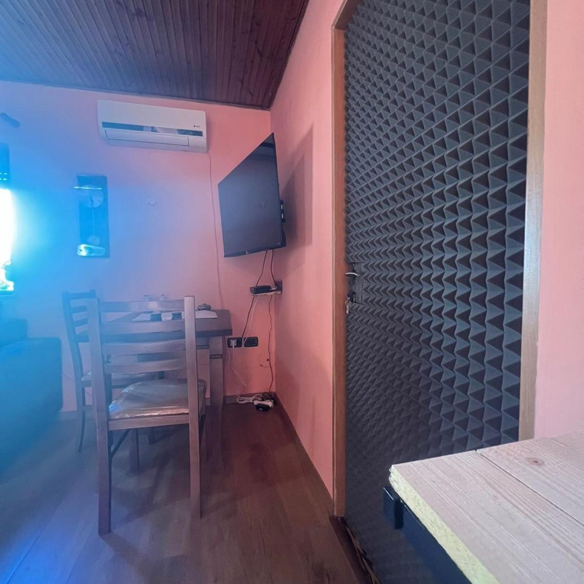 Apartment In Tirana Exterior foto